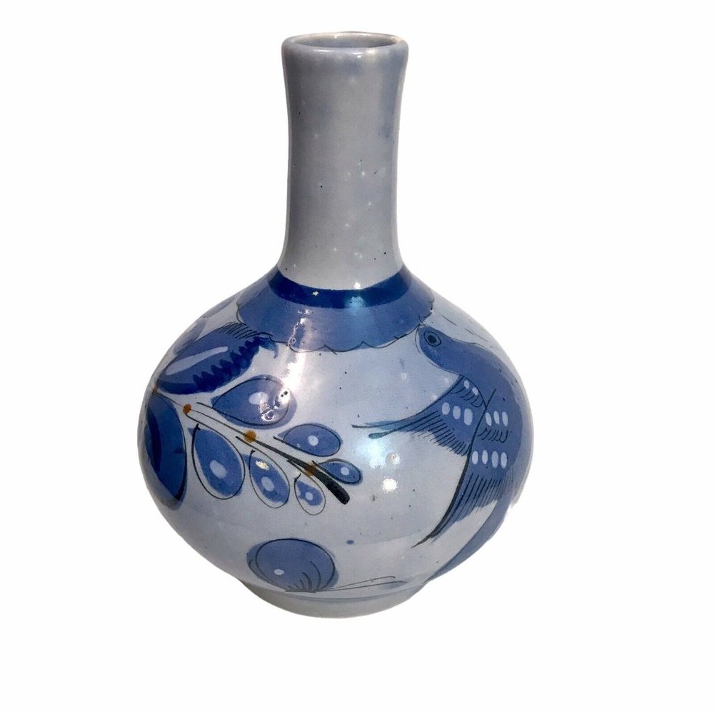 Vintage Tonala Mexican Pottery Vase Blue Birds Butterflies Floral 8.5" Signed VG - Picture 5 of 13